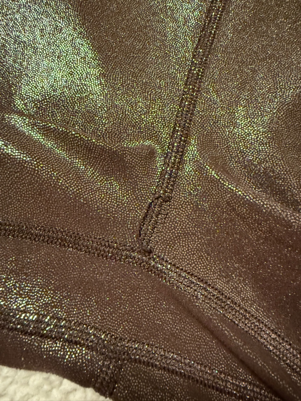 Lululemon Align High-Rise Crop Leggings
Radiate Foil Shimmery Metallic Brown - Picture 11 of 16